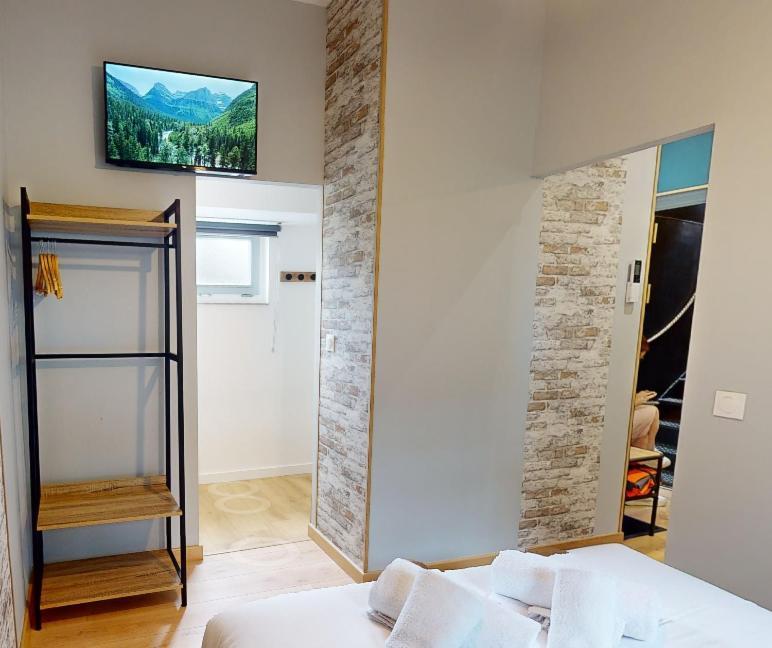 Appartamento La Peniche De Fabrice Avec Jacuzzi Privatif Strasburgo Camera foto