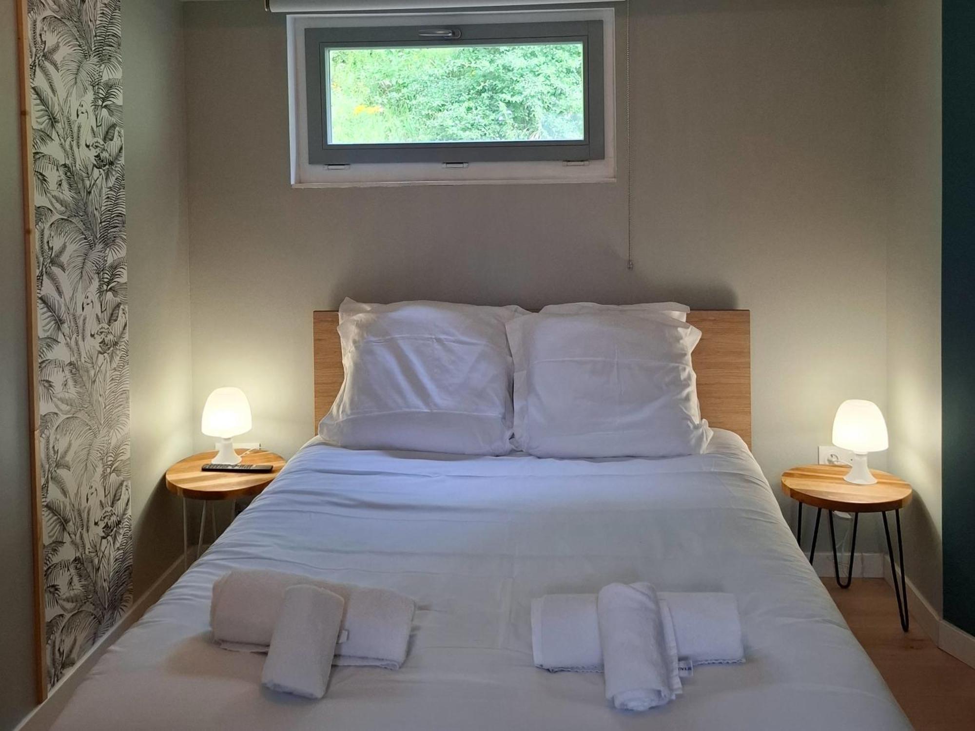 Appartamento La Peniche De Fabrice Avec Jacuzzi Privatif Strasburgo Esterno foto